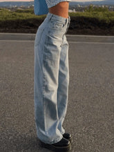 Light Blue Wash Straight Boyfriend Jeans