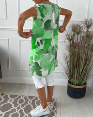 Elinaâ„?Colorful, Relaxed, Long Floral Top