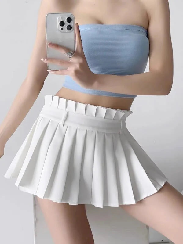 Spicy Pleated Mini Skirt