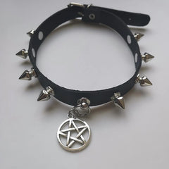 Rivet Punk Star Choker