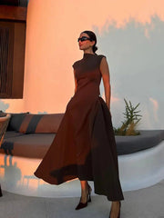 Elegant Floor-Length Scarf Collar Evening Dress
