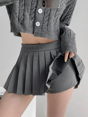 Spicy Mini Pleated Skirt