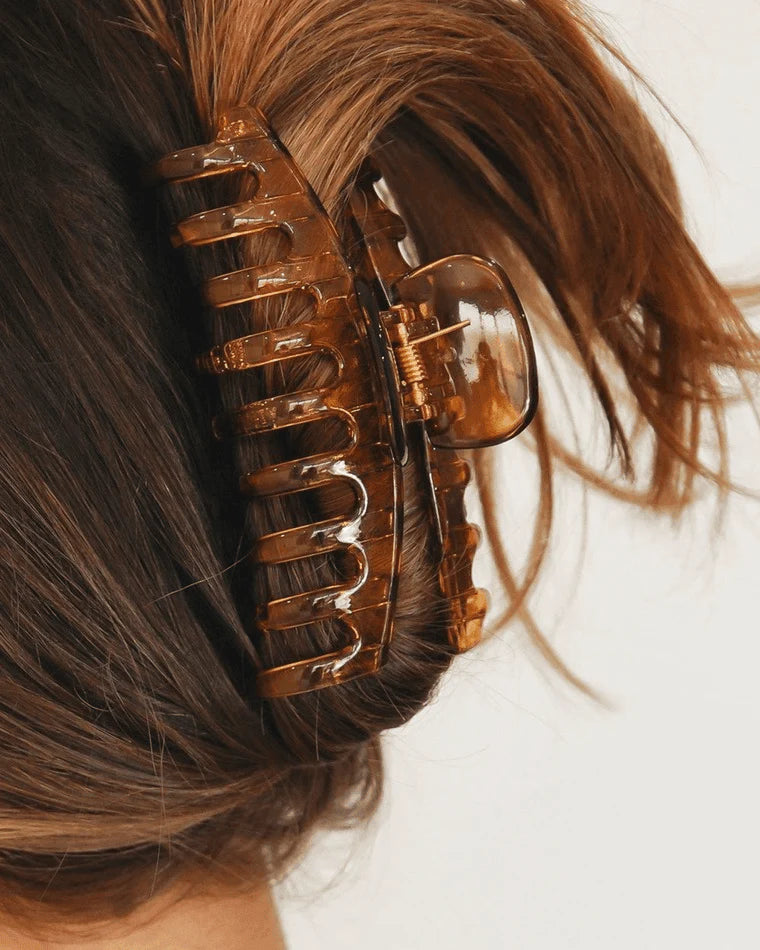 Horsetail Claw Clip