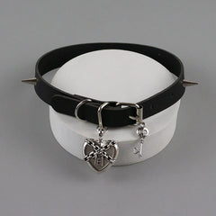 Punk Locked Heart Choker